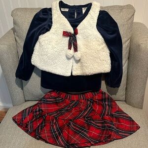 Max Studio Kids Girls 3 piece skirt set size 2 little girls skirt vest and top